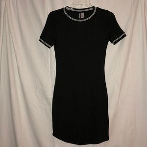 black tight t shirt dress